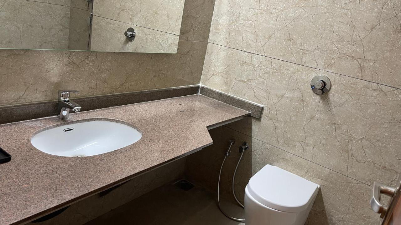Heaven 7 Hotel & Resort Himatnagar المظهر الخارجي الصورة