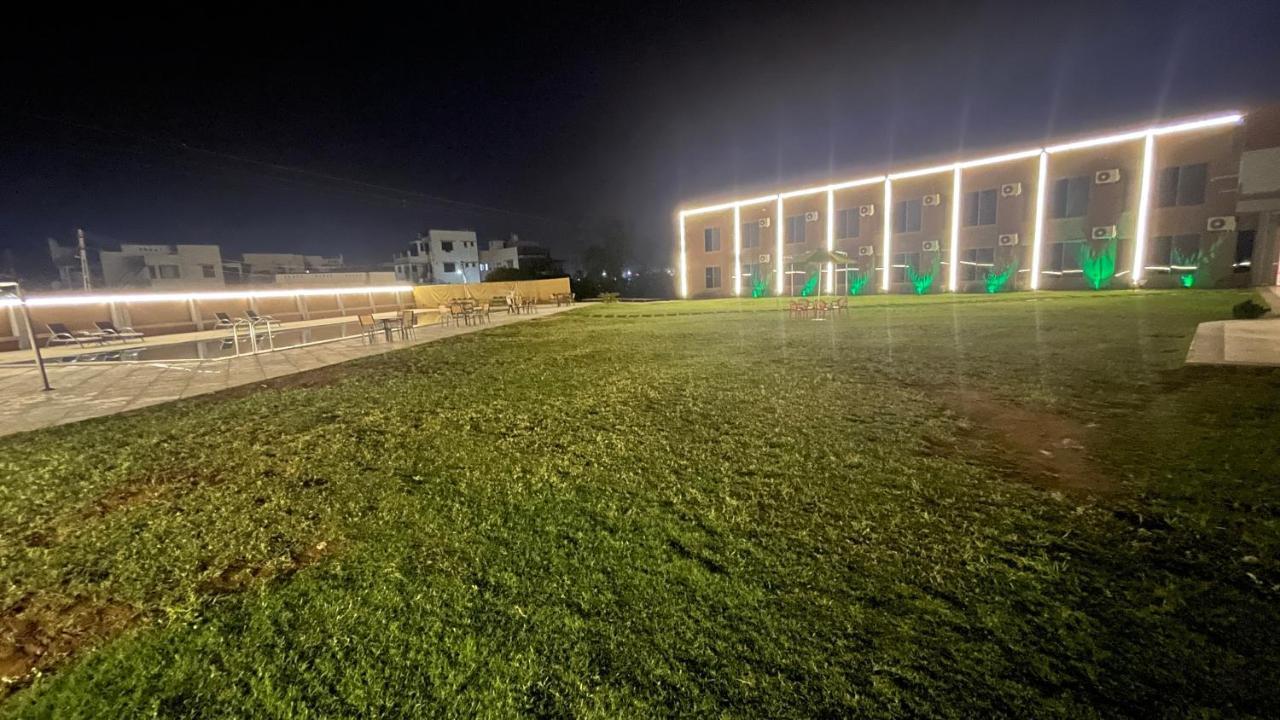 Heaven 7 Hotel & Resort Himatnagar المظهر الخارجي الصورة