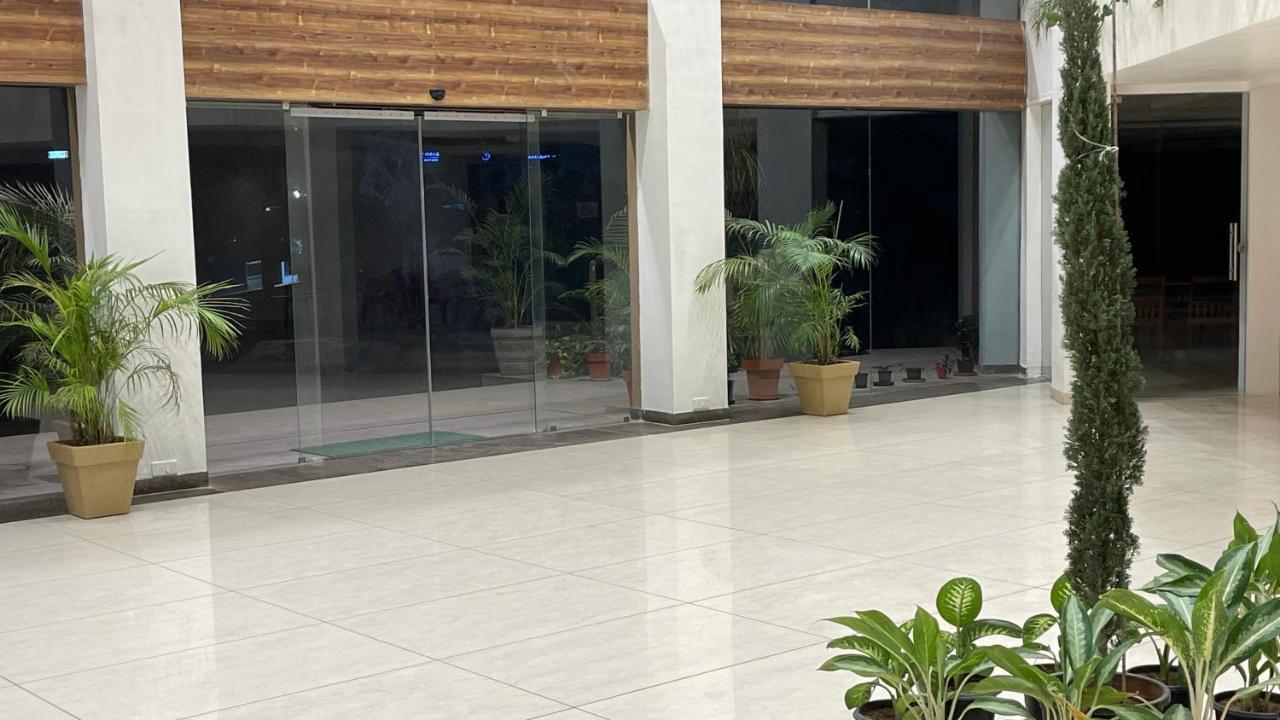 Heaven 7 Hotel & Resort Himatnagar المظهر الخارجي الصورة